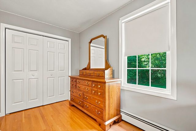 2 Madisyn Ave, Rutland, MA 01543