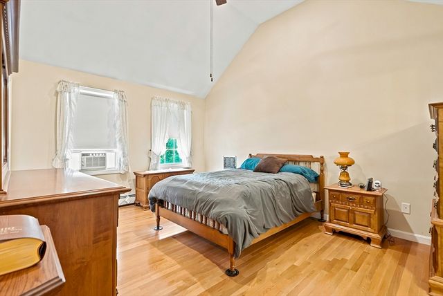 2 Madisyn Ave, Rutland, MA 01543