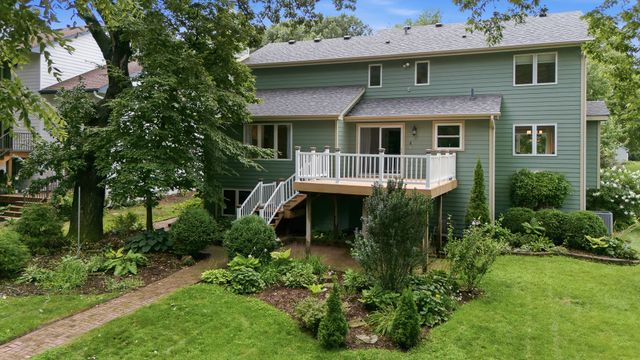 4829 64th Street, Urbandale, IA 50322
