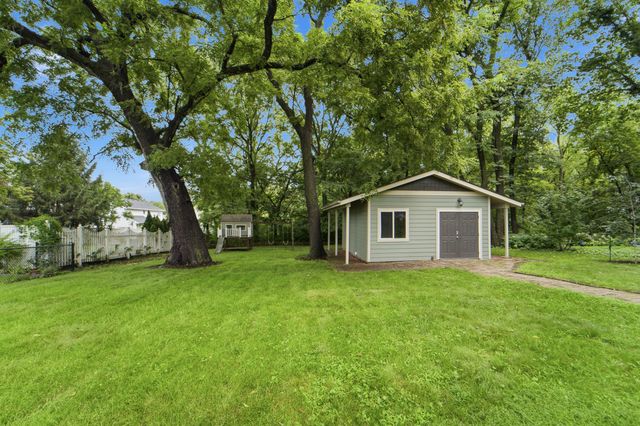 4829 64th Street, Urbandale, IA 50322