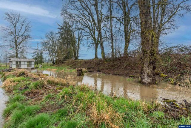 3179 Jefferson Scio Dr, Jefferson, OR 97352