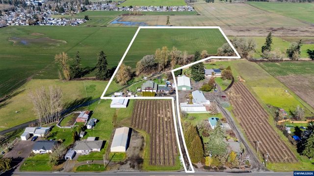 3179 Jefferson Scio Dr, Jefferson, OR 97352