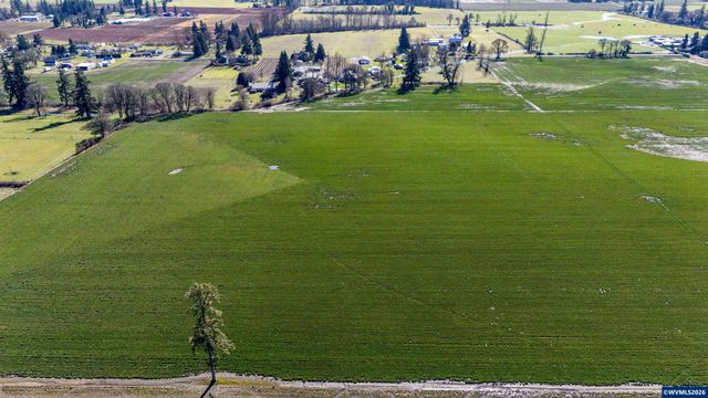 3179 Jefferson Scio Dr, Jefferson, OR 97352