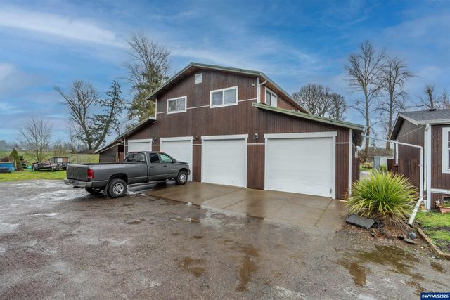 3179 Jefferson Scio Dr, Jefferson, OR 97352