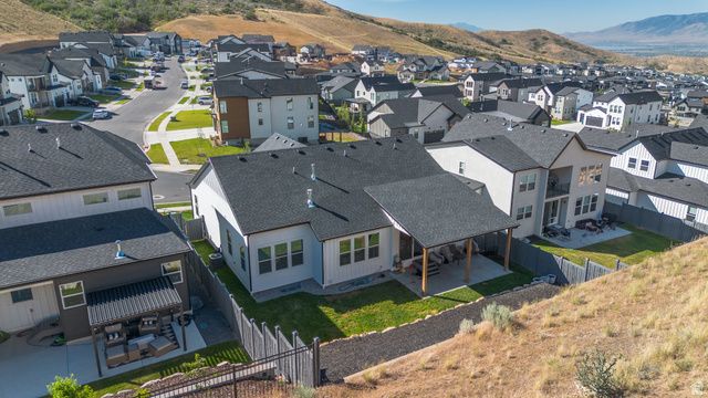 6197 N FOX CANYON RD, Lehi, UT 84048