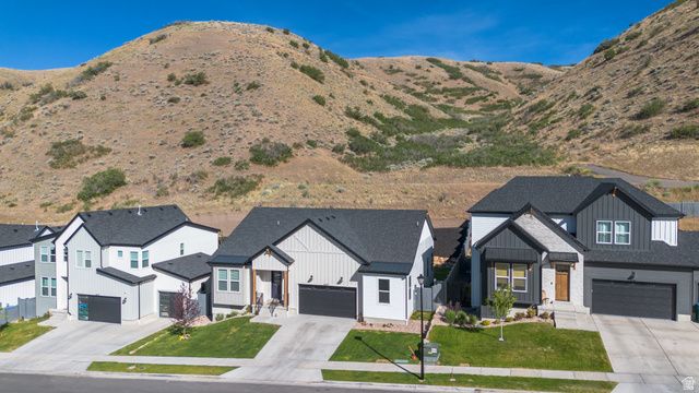 6197 N FOX CANYON RD, Lehi, UT 84048
