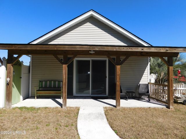 76 Queens Way, Ridgeland, SC 29936