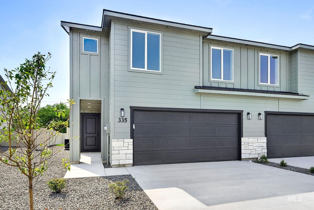 365 N 18th, Payette, ID 83661 photo 2