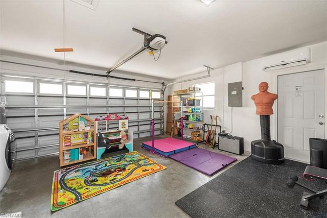 2431 N Westwood DR, North Fort Myers, FL 33917