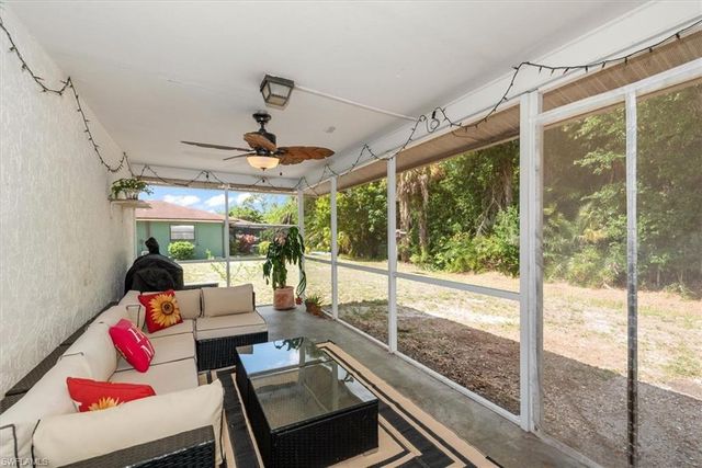 2431 N Westwood DR, North Fort Myers, FL 33917