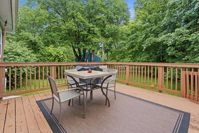 96 Saint Laurent Street, Epping, NH 03042