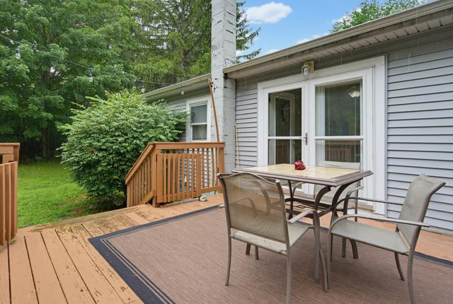 96 Saint Laurent Street, Epping, NH 03042