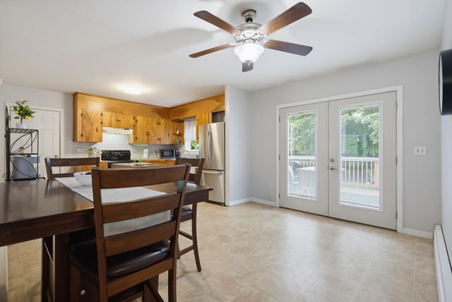 96 Saint Laurent Street, Epping, NH 03042