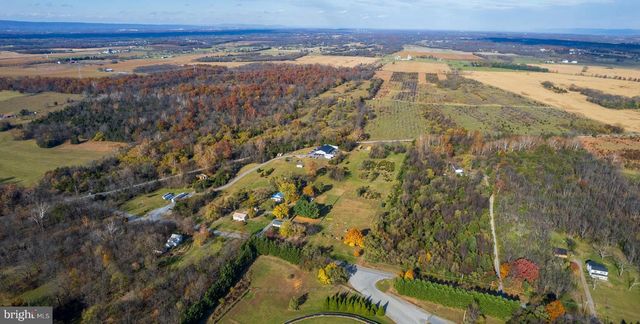 2481 SUMMIT POINT RD, Summit Point, WV 25446