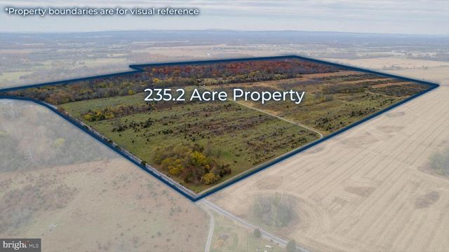 2481 SUMMIT POINT RD, Summit Point, WV 25446