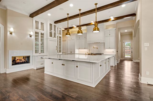 6900 Rockingham Court, Colleyville, TX 76034