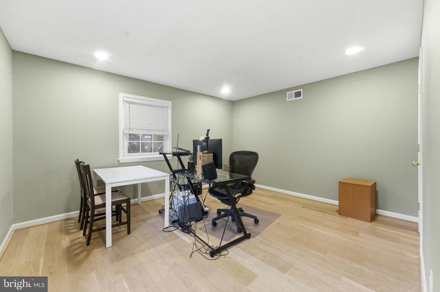 7327 WESTERLY LN, Mclean, VA 22101