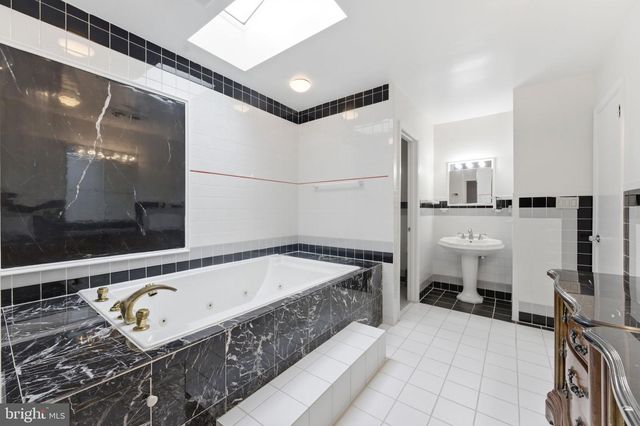 7327 WESTERLY LN, Mclean, VA 22101