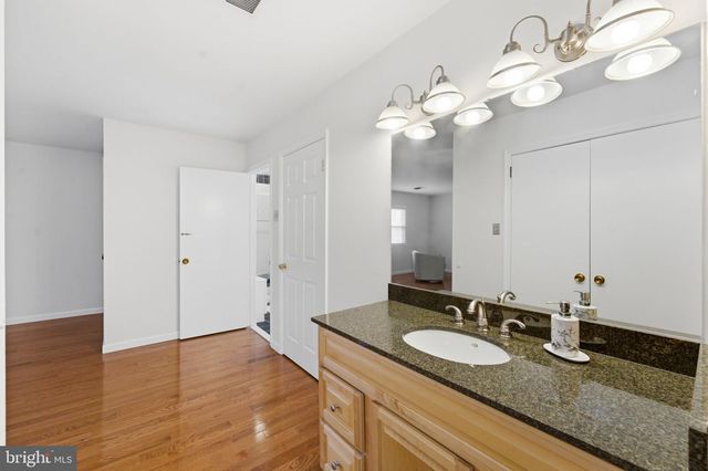 7327 WESTERLY LN, Mclean, VA 22101