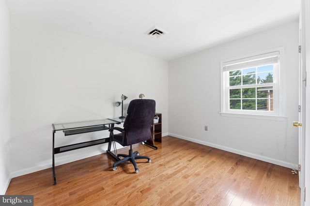 7327 WESTERLY LN, Mclean, VA 22101