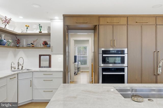 7327 WESTERLY LN, Mclean, VA 22101