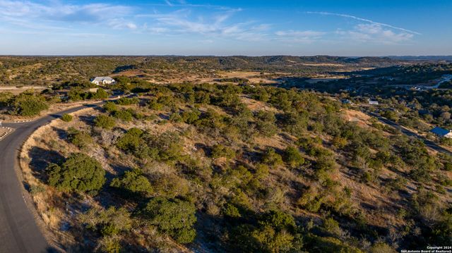 259 Lookout Point N, Comfort, TX 78013