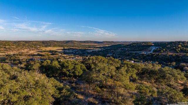 259 Lookout Point N, Comfort, TX 78013