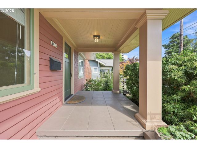 2823 Ne 59TH Ave, Portland, OR 97213