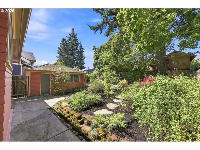 2823 Ne 59TH Ave, Portland, OR 97213