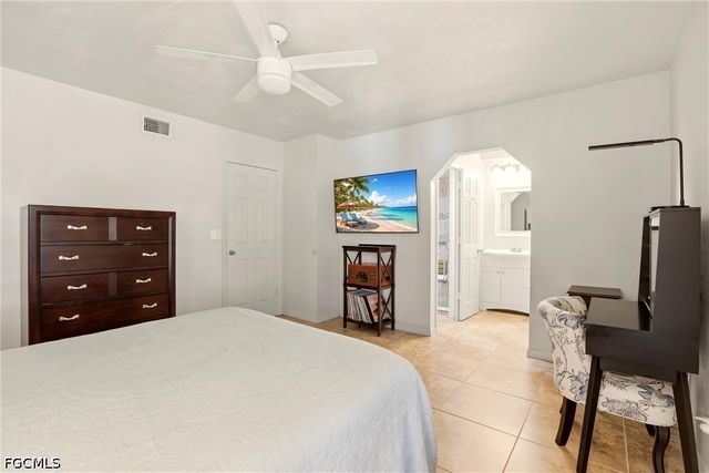 4708 SW 8th PL 103, Cape Coral, FL 33914