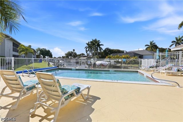 4708 SW 8th PL 103, Cape Coral, FL 33914