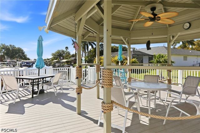 4708 SW 8th PL 103, Cape Coral, FL 33914