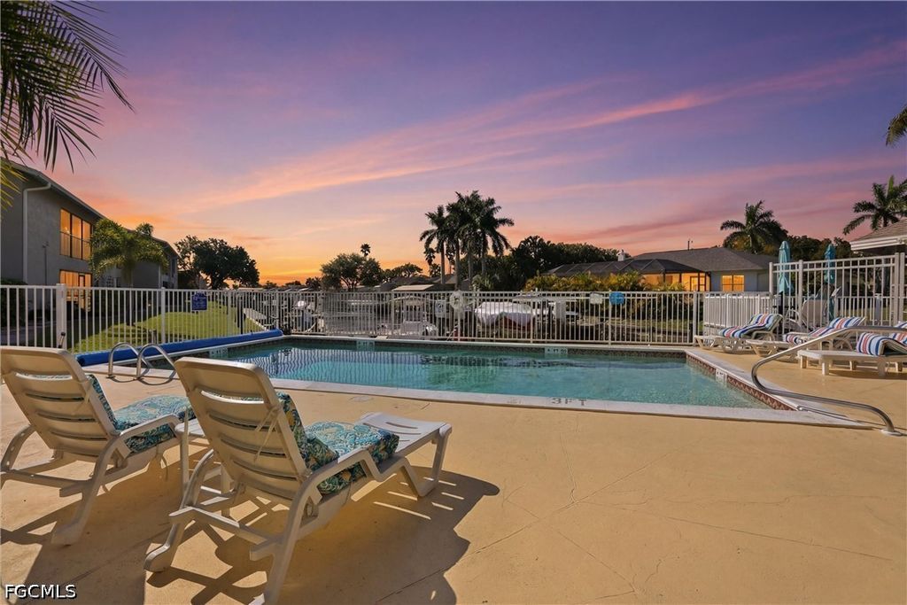 4708 SW 8th PL 103, Cape Coral, FL 33914