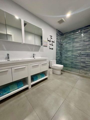 6890 Winged Foot Dr, Hialeah, FL 33015