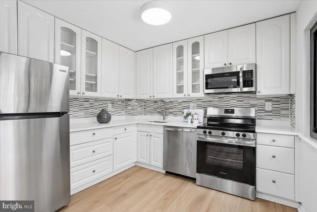 11922 BARREL COOPER CT, Reston, VA 20191