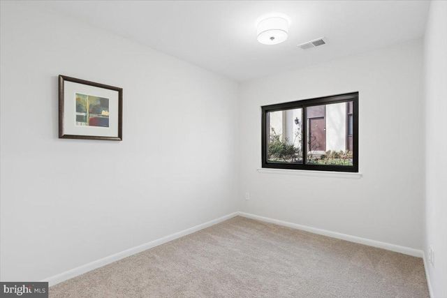 11922 BARREL COOPER CT, Reston, VA 20191