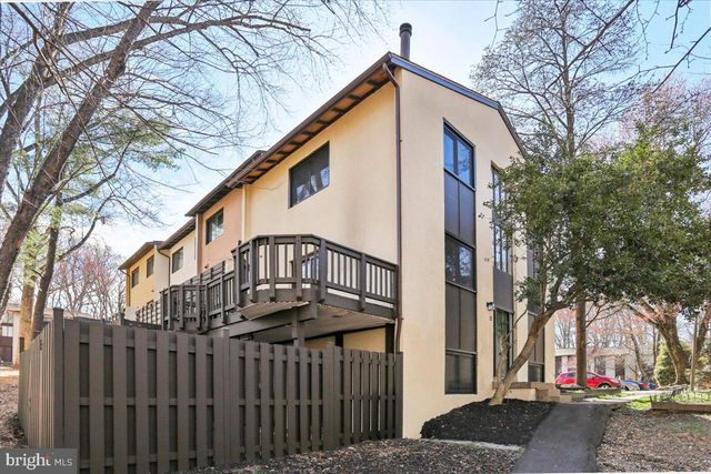 11922 BARREL COOPER CT, Reston, VA 20191