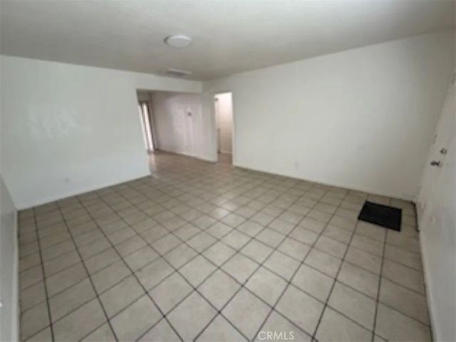 1064 Waters Avenue 3, Pomona, CA 91766