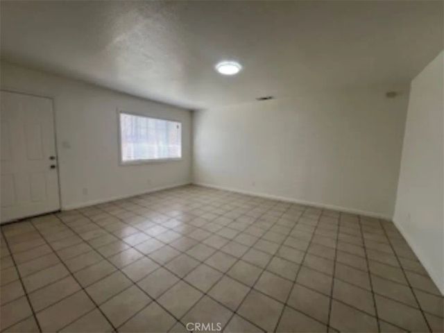 1064 Waters Avenue 3, Pomona, CA 91766