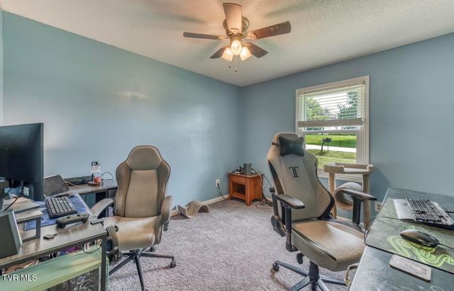 466 Ridgecrest Road, Jonesborough, TN 37659