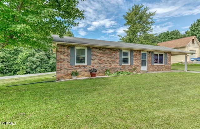 466 Ridgecrest Road, Jonesborough, TN 37659