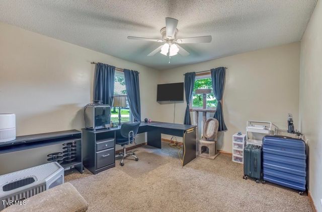 466 Ridgecrest Road, Jonesborough, TN 37659