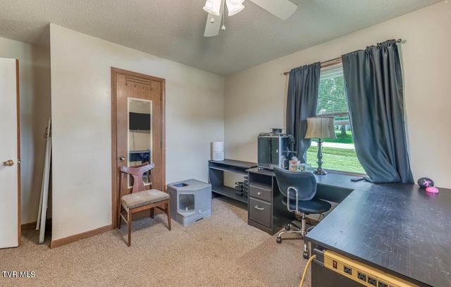 466 Ridgecrest Road, Jonesborough, TN 37659