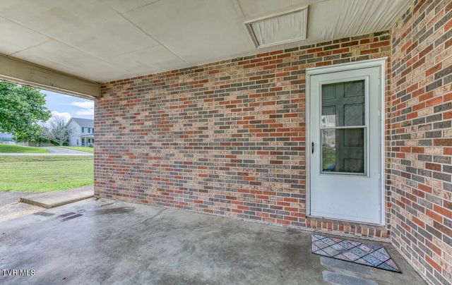 466 Ridgecrest Road, Jonesborough, TN 37659
