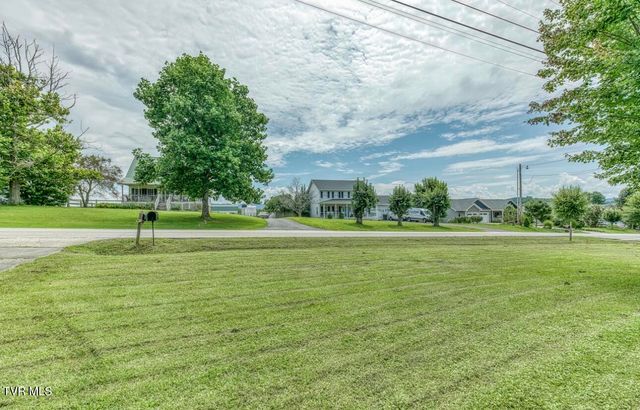 466 Ridgecrest Road, Jonesborough, TN 37659