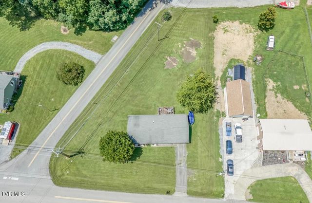 466 Ridgecrest Road, Jonesborough, TN 37659