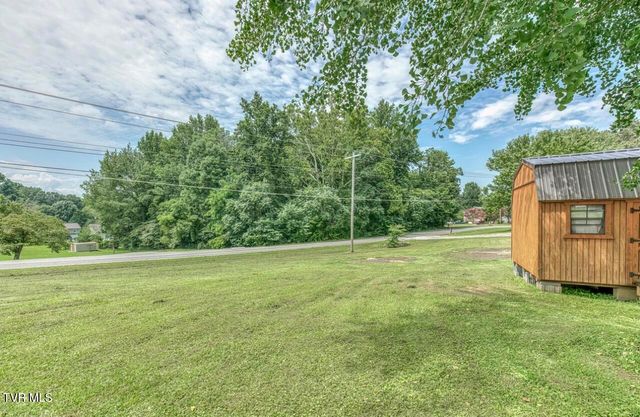 466 Ridgecrest Road, Jonesborough, TN 37659