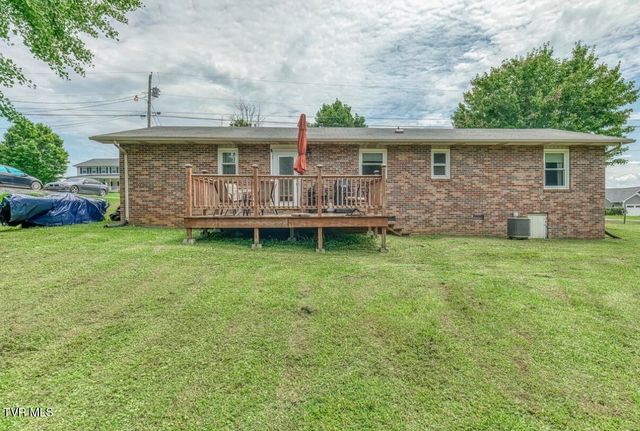 466 Ridgecrest Road, Jonesborough, TN 37659