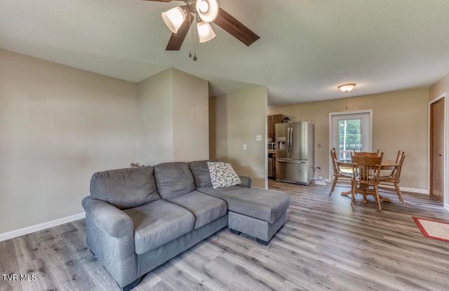 466 Ridgecrest Road, Jonesborough, TN 37659