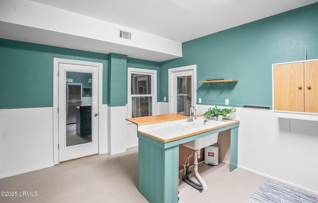 81 Bermuda Downs, St. Helena Island, SC 29920